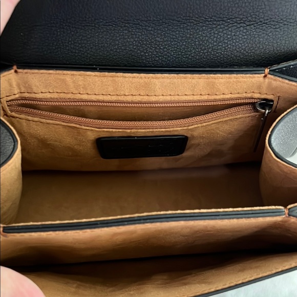 Angela Roi Black Handbag - Picture 2 of 4